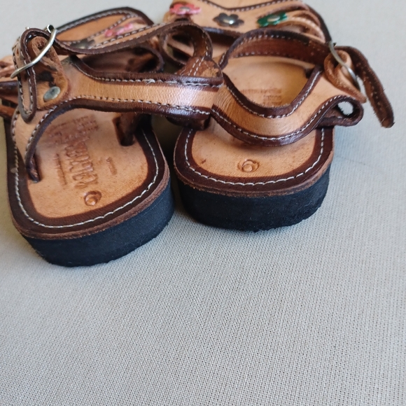 Toddler Handmade Mexican Guaraches - Picture 6 of 8